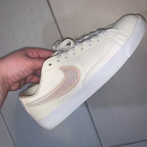 Nike Low Blazers Jelly Swoosh